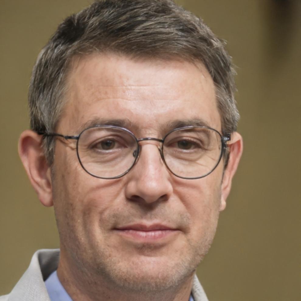 Portret instructor Călin Popovici